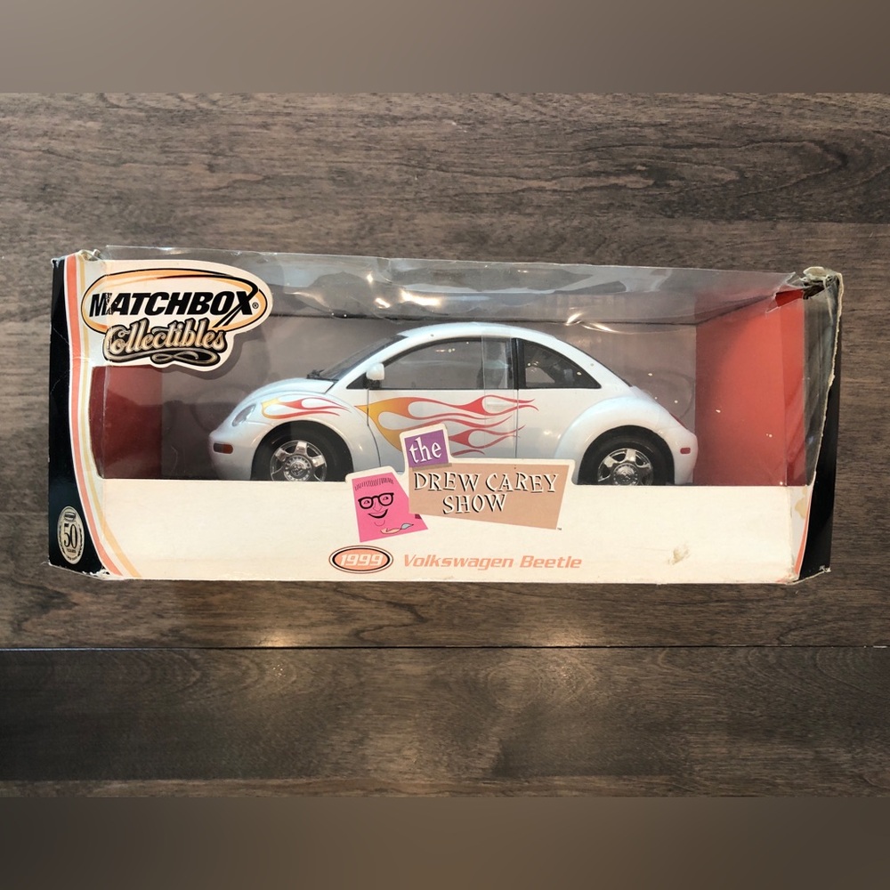 Matchbox Drew Carey Show 1999 VW Volkswagen Beetle Diecast 1:18 Flames Box - Picture 4 of 9